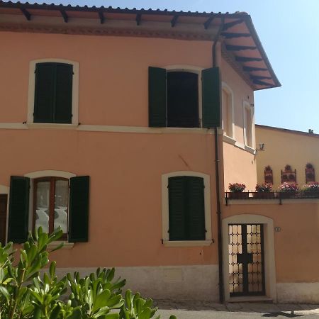 La Terrazza Apartment Chiusi Luaran gambar