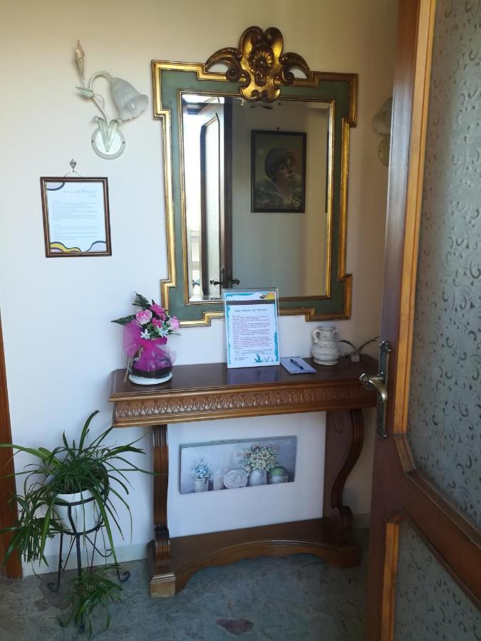 La Terrazza Apartment Chiusi Luaran gambar