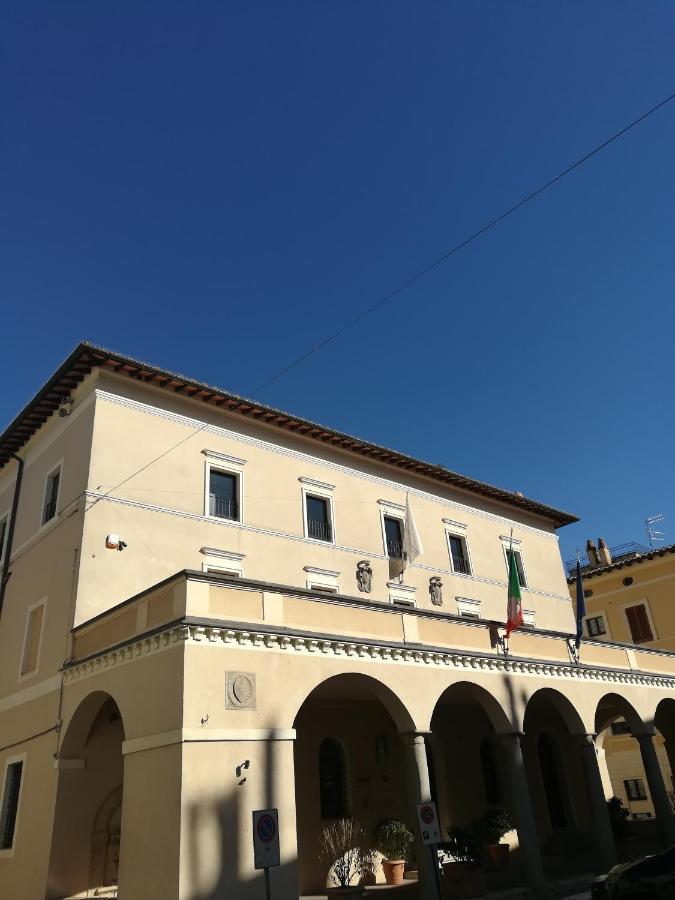La Terrazza Apartment Chiusi Luaran gambar