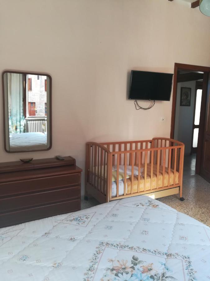 La Terrazza Apartment Chiusi Luaran gambar